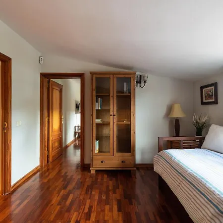 5br - Pool Parking & Tennis Court Villa Las Palmas de Gran Canaria