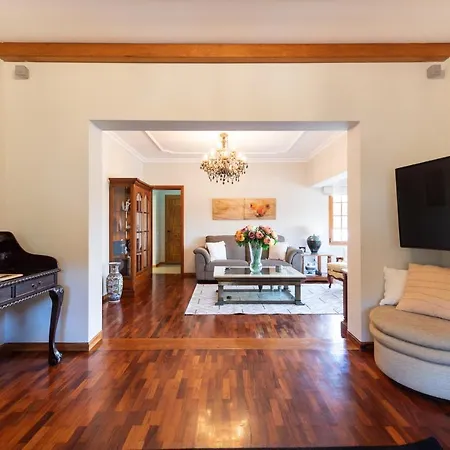 5br - Pool Parking & Tennis Court Villa Las Palmas de Gran Canaria