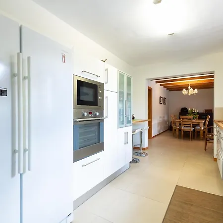 5br - Pool Parking & Tennis Court