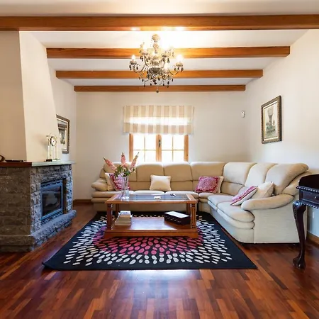 Villa 5br - Pool Parking & Tennis Court